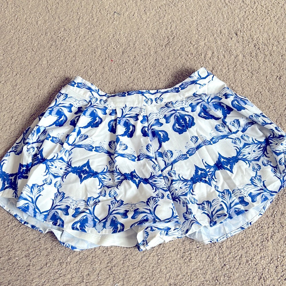 Graphic Flowy Skort